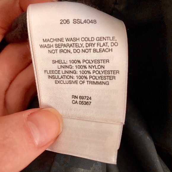 Columbia Black Embroidered Floral Jacket Womens Size Medium - Picture 7 of 8